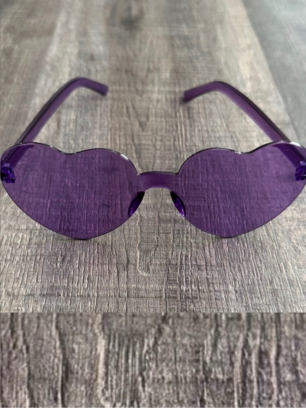 💞 New Purple Heart Novelty Sunglasses